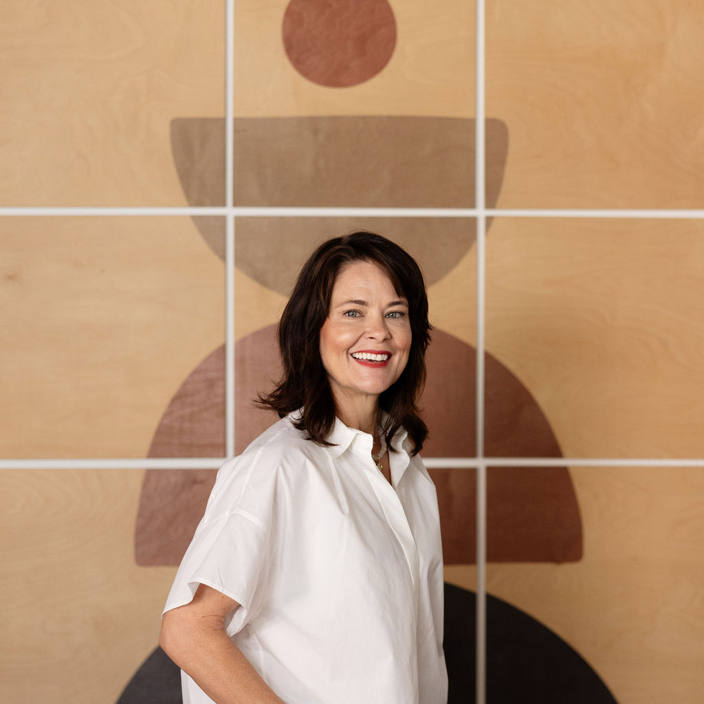 Lili Pettit — Clutter Healing